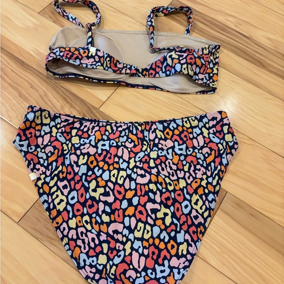 Summersalt Bikini Set - Picture 2 of 2